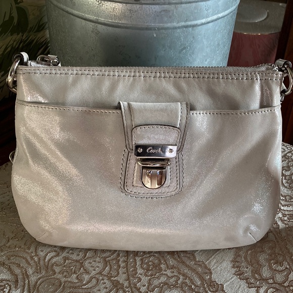 Coach EUC Lurex Silver & Shimmery White Crossbody Bag with satin Legacy lining. - Picture 2 of 13